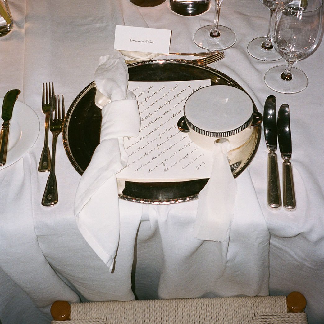 Linen napkins in offwhite eggshell, egg shell - Image 2